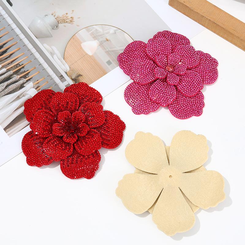 Embellish Craft - 1 ชิ้น แผ่นปะดอกคามีเลียสามมิติประดับเพชรเทียม อุปกรณ์งานฝีมือ DIY สำหรับเย็บปัก