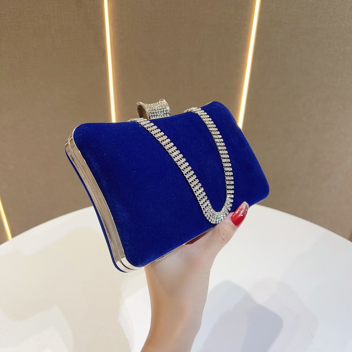 2025 กํามะหยี่กระเป๋าจัดเลี้ยง - Tassel Fringe Trim บทวิจารณ์และราคา